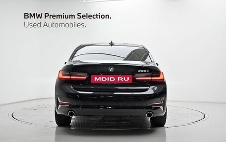 BMW 3 серия, 2022 год, 2 800 000 рублей, 4 фотография