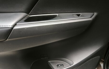 Mitsubishi Pajero Sport III рестайлинг, 2017 год, 3 500 000 рублей, 26 фотография