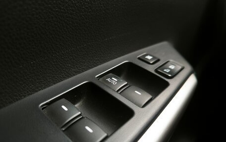 Mitsubishi Pajero Sport III рестайлинг, 2017 год, 3 500 000 рублей, 20 фотография