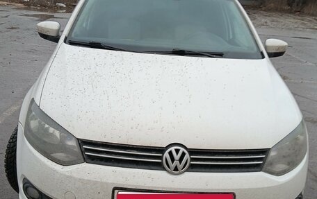 Volkswagen Polo VI (EU Market), 2010 год, 670 000 рублей, 3 фотография