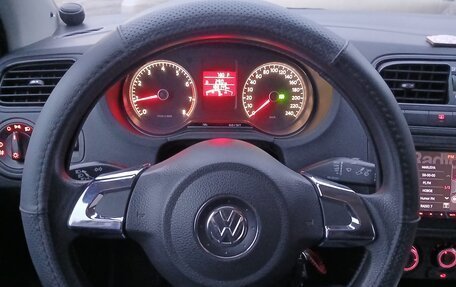 Volkswagen Polo VI (EU Market), 2010 год, 670 000 рублей, 10 фотография