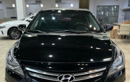 Hyundai Solaris II рестайлинг, 2015 год, 985 000 рублей, 2 фотография