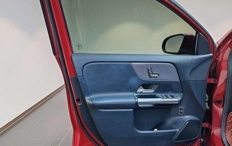 Mercedes-Benz GLA, 2021 год, 1 990 000 рублей, 10 фотография