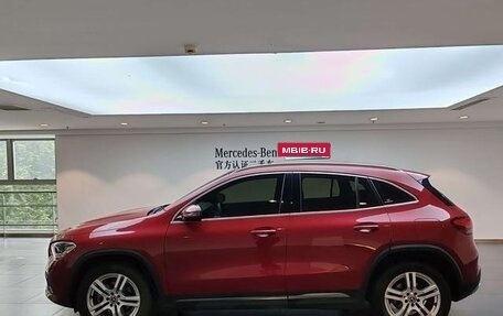 Mercedes-Benz GLA, 2021 год, 1 990 000 рублей, 7 фотография