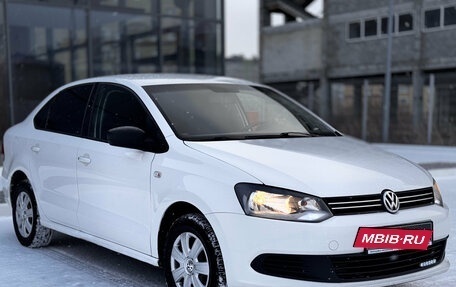 Volkswagen Polo VI (EU Market), 2011 год, 470 000 рублей, 3 фотография