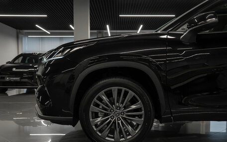 Toyota Highlander, 2025 год, 6 200 000 рублей, 29 фотография