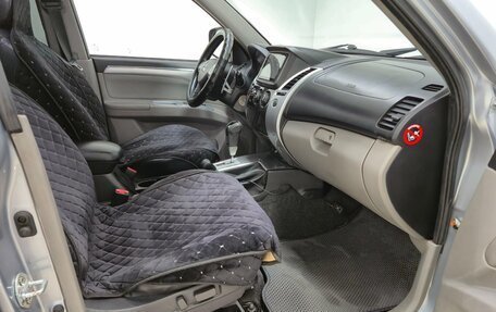 Mitsubishi Pajero Sport II рестайлинг, 2011 год, 1 480 000 рублей, 14 фотография