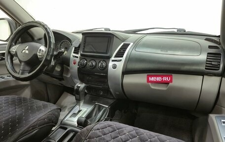 Mitsubishi Pajero Sport II рестайлинг, 2011 год, 1 480 000 рублей, 13 фотография