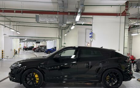 Lamborghini Urus I, 2021 год, 26 500 000 рублей, 3 фотография