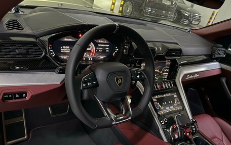 Lamborghini Urus I, 2021 год, 26 500 000 рублей, 21 фотография