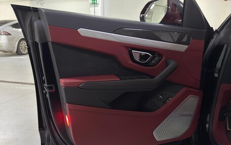 Lamborghini Urus I, 2021 год, 26 500 000 рублей, 19 фотография