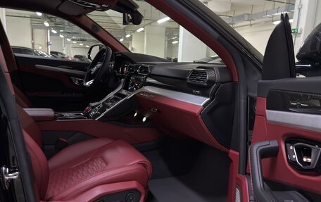 Lamborghini Urus I, 2021 год, 26 500 000 рублей, 29 фотография