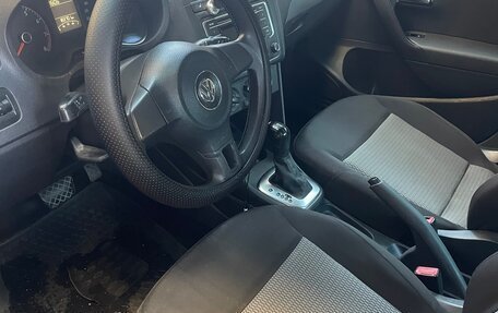 Volkswagen Polo VI (EU Market), 2014 год, 810 000 рублей, 3 фотография