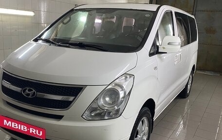 Hyundai Grand Starex Grand Starex I рестайлинг 2, 2015 год, 2 270 000 рублей, 3 фотография