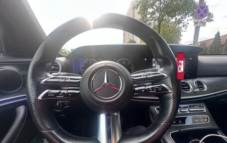 Mercedes-Benz E-Класс, 2021 год, 2 850 000 рублей, 12 фотография