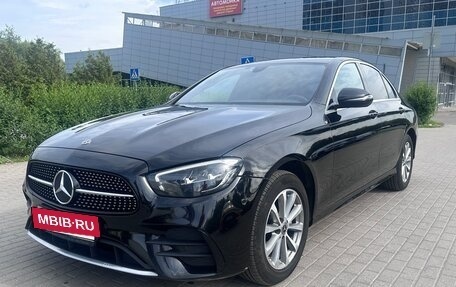 Mercedes-Benz E-Класс, 2021 год, 2 850 000 рублей, 6 фотография