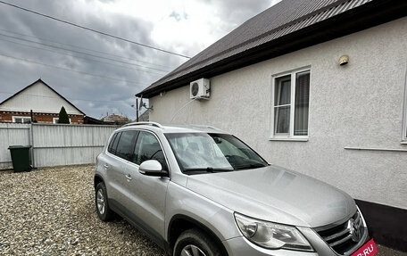 Volkswagen Tiguan I, 2011 год, 950 000 рублей, 2 фотография