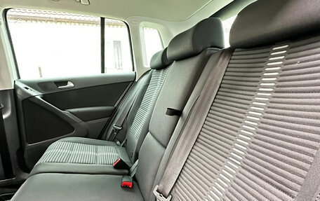 Volkswagen Tiguan I, 2011 год, 950 000 рублей, 6 фотография