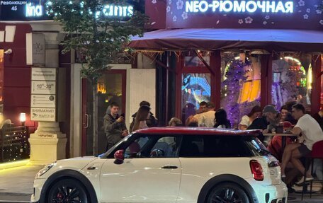 MINI Hatch, 2016 год, 2 150 000 рублей, 11 фотография