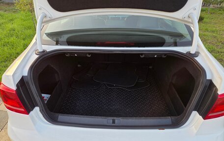 Volkswagen Passat B7, 2013 год, 1 090 000 рублей, 14 фотография