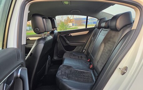 Volkswagen Passat B7, 2013 год, 1 090 000 рублей, 13 фотография