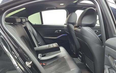BMW 3 серия, 2021 год, 3 460 000 рублей, 13 фотография