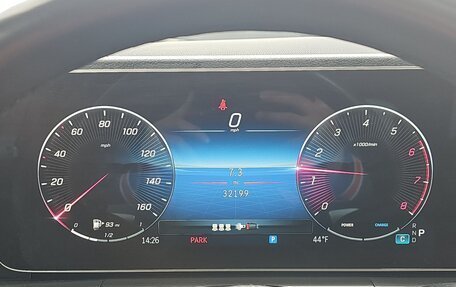 Mercedes-Benz GLE, 2024 год, 7 000 000 рублей, 12 фотография