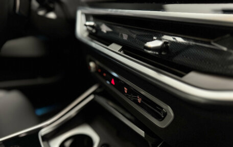 BMW X7, 2023 год, 15 990 000 рублей, 18 фотография