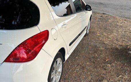 Peugeot 308 II, 2011 год, 680 000 рублей, 2 фотография