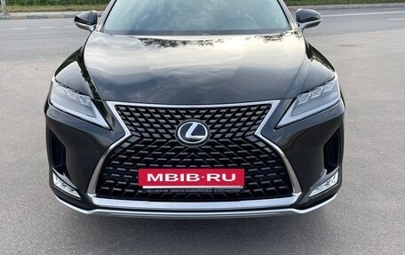 Lexus RX IV рестайлинг, 2021 год, 5 500 000 рублей, 3 фотография