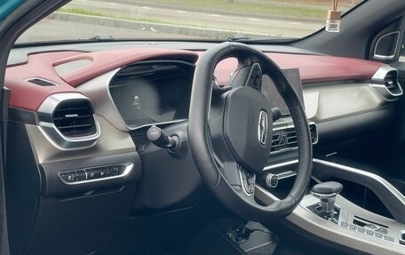 Geely Coolray I, 2022 год, 1 900 000 рублей, 7 фотография