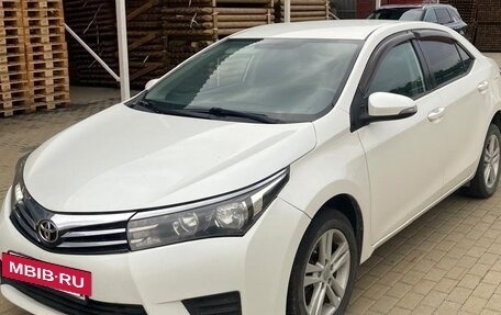 Toyota Corolla, 2014 год, 895 000 рублей, 2 фотография