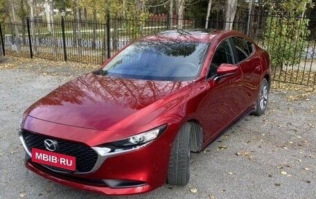 Mazda 3, 2020 год, 2 100 000 рублей, 2 фотография