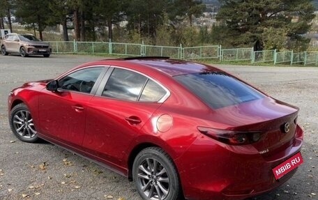 Mazda 3, 2020 год, 2 100 000 рублей, 5 фотография