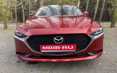 Mazda 3, 2020 год, 2 100 000 рублей, 3 фотография