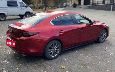 Mazda 3, 2020 год, 2 100 000 рублей, 8 фотография