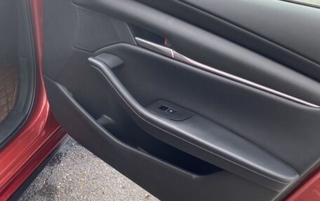 Mazda 3, 2020 год, 2 100 000 рублей, 19 фотография