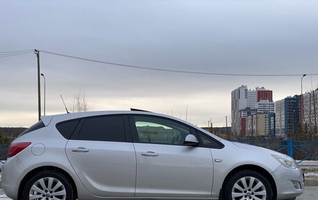 Opel Astra J, 2011 год, 770 000 рублей, 6 фотография