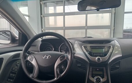 Hyundai Elantra V, 2013 год, 1 075 000 рублей, 7 фотография