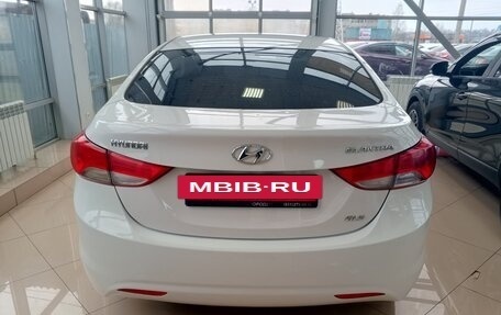 Hyundai Elantra V, 2013 год, 1 075 000 рублей, 4 фотография