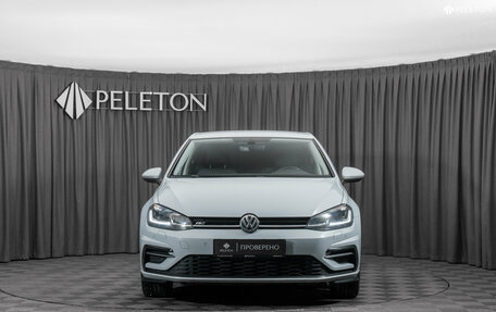 Volkswagen Golf VII, 2018 год, 2 010 000 рублей, 3 фотография