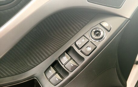 Hyundai Elantra V, 2013 год, 1 075 000 рублей, 9 фотография