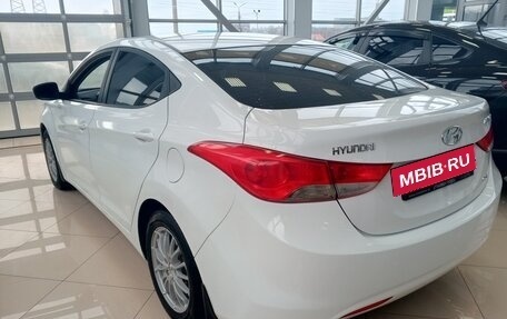 Hyundai Elantra V, 2013 год, 1 075 000 рублей, 5 фотография