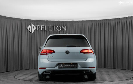 Volkswagen Golf VII, 2018 год, 2 010 000 рублей, 6 фотография