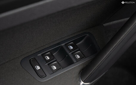 Volkswagen Golf VII, 2018 год, 2 010 000 рублей, 21 фотография