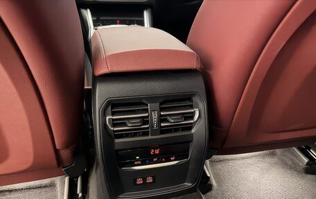 BMW 3 серия, 2025 год, 4 390 000 рублей, 15 фотография