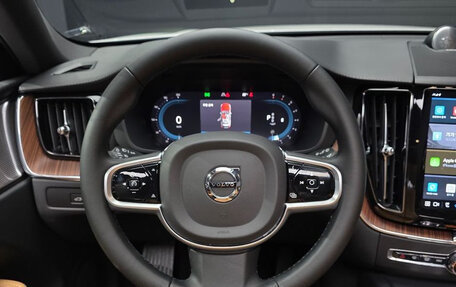 Volvo XC60 II, 2022 год, 3 900 000 рублей, 13 фотография