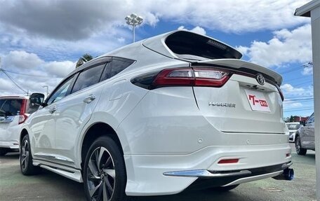 Toyota Harrier, 2019 год, 2 350 001 рублей, 6 фотография