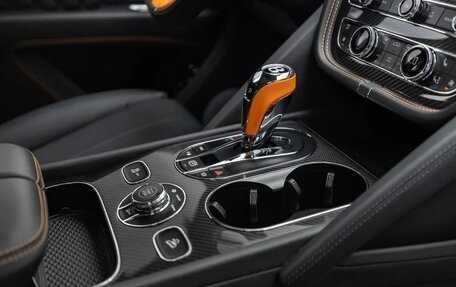 Bentley Bentayga I, 2023 год, 22 557 036 рублей, 34 фотография