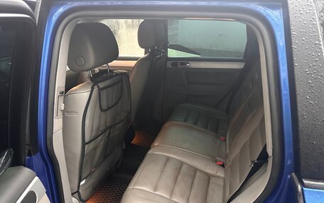 Volkswagen Touareg III, 2005 год, 600 000 рублей, 21 фотография